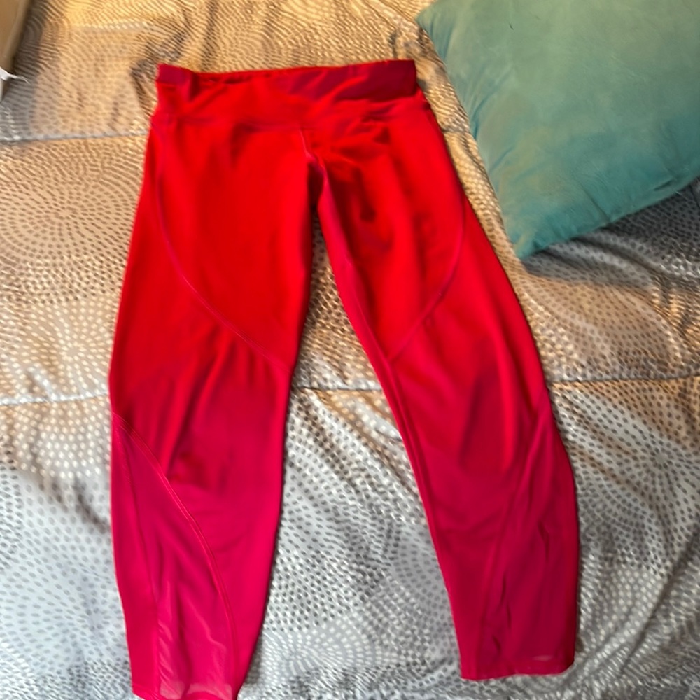 Athletic leggings for girls